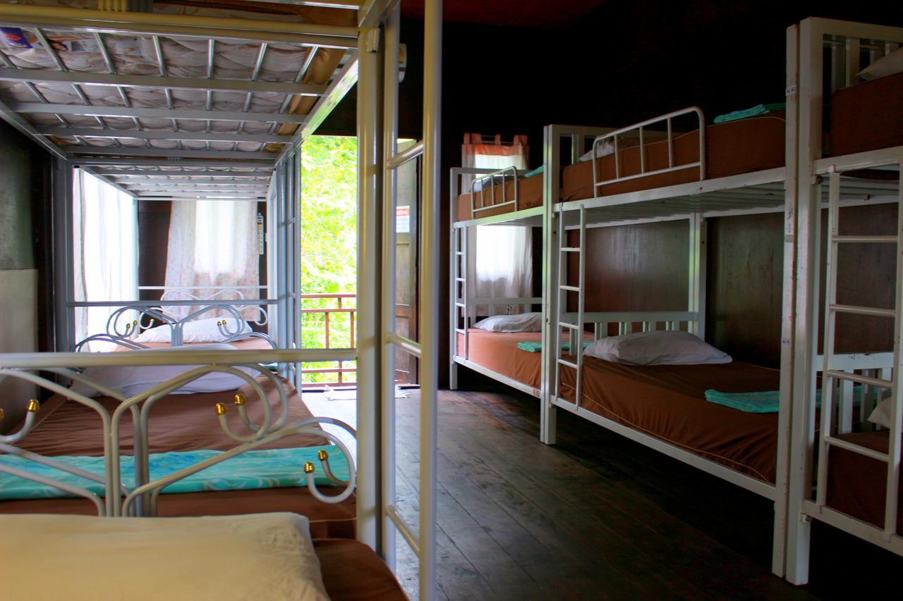 Love Station Hostel Baan Tai Habitación foto