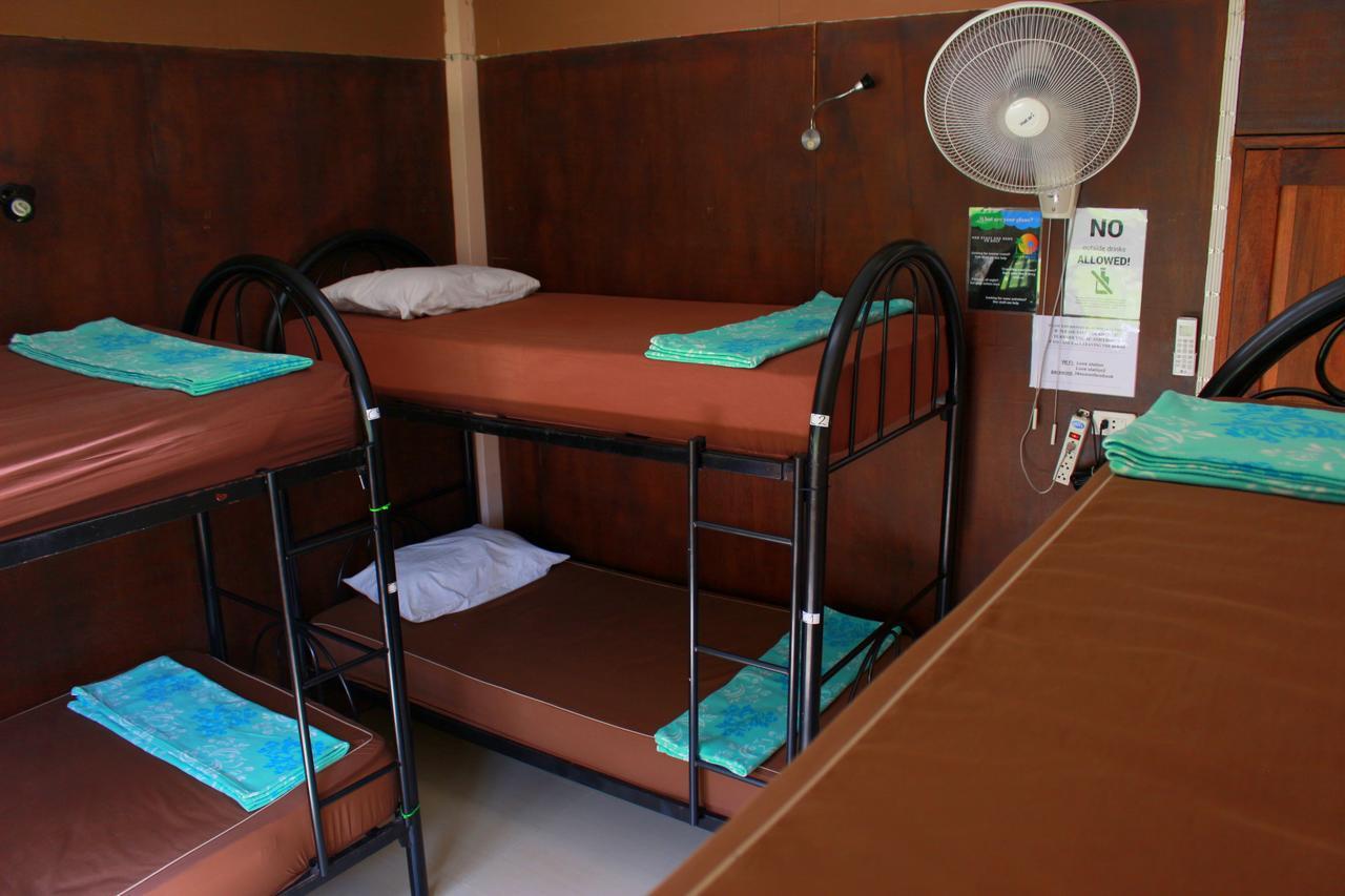 Love Station Hostel Baan Tai Habitación foto